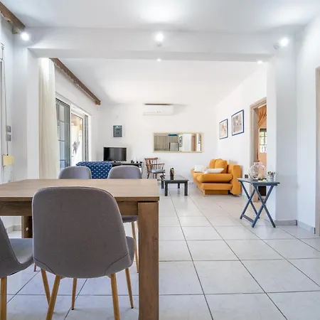 Feriehus Vacation / 1 Min To Beach W / Private Parking