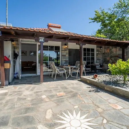 Vacation / 1 Min To Beach W / Private Parking